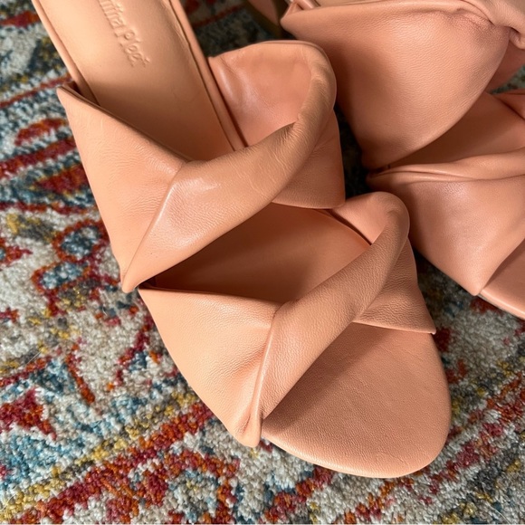 NWOB Samantha Pleet Tabernacle Sandal in Peach - Picture 8 of 16